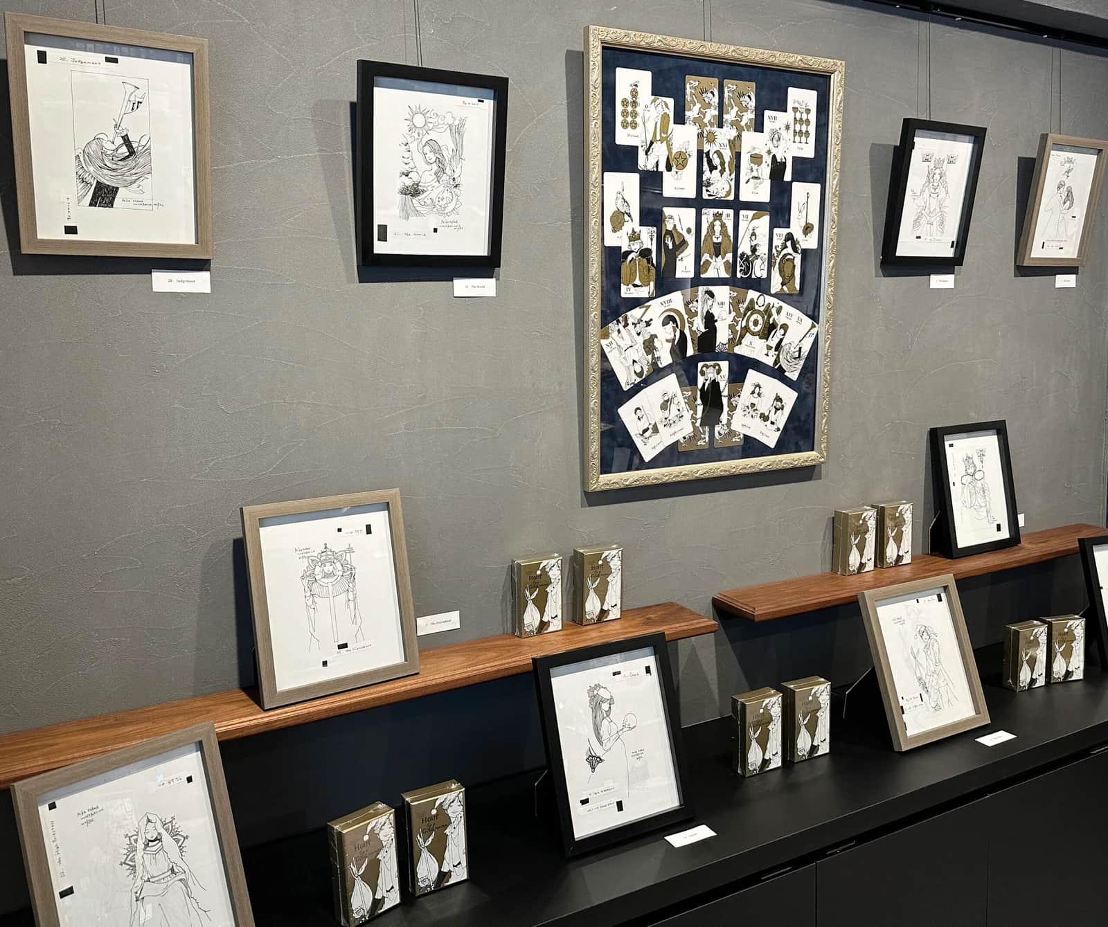 Heart of Gold Tarot 原画展陈列