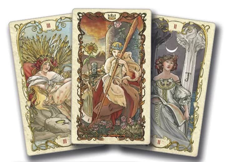 Mucha Tarot 三张女性角色牌面